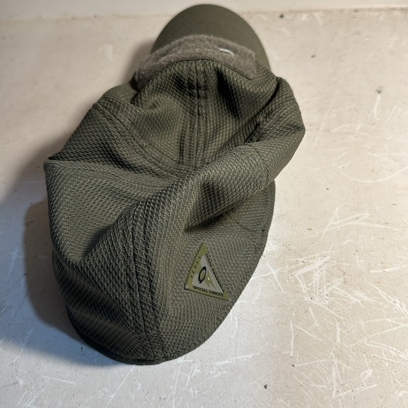 Oakley Special Forces Standard Issue Ballcap - Picture 2 of 2